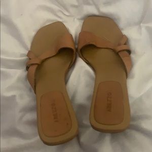 Heels for sale. In good condition